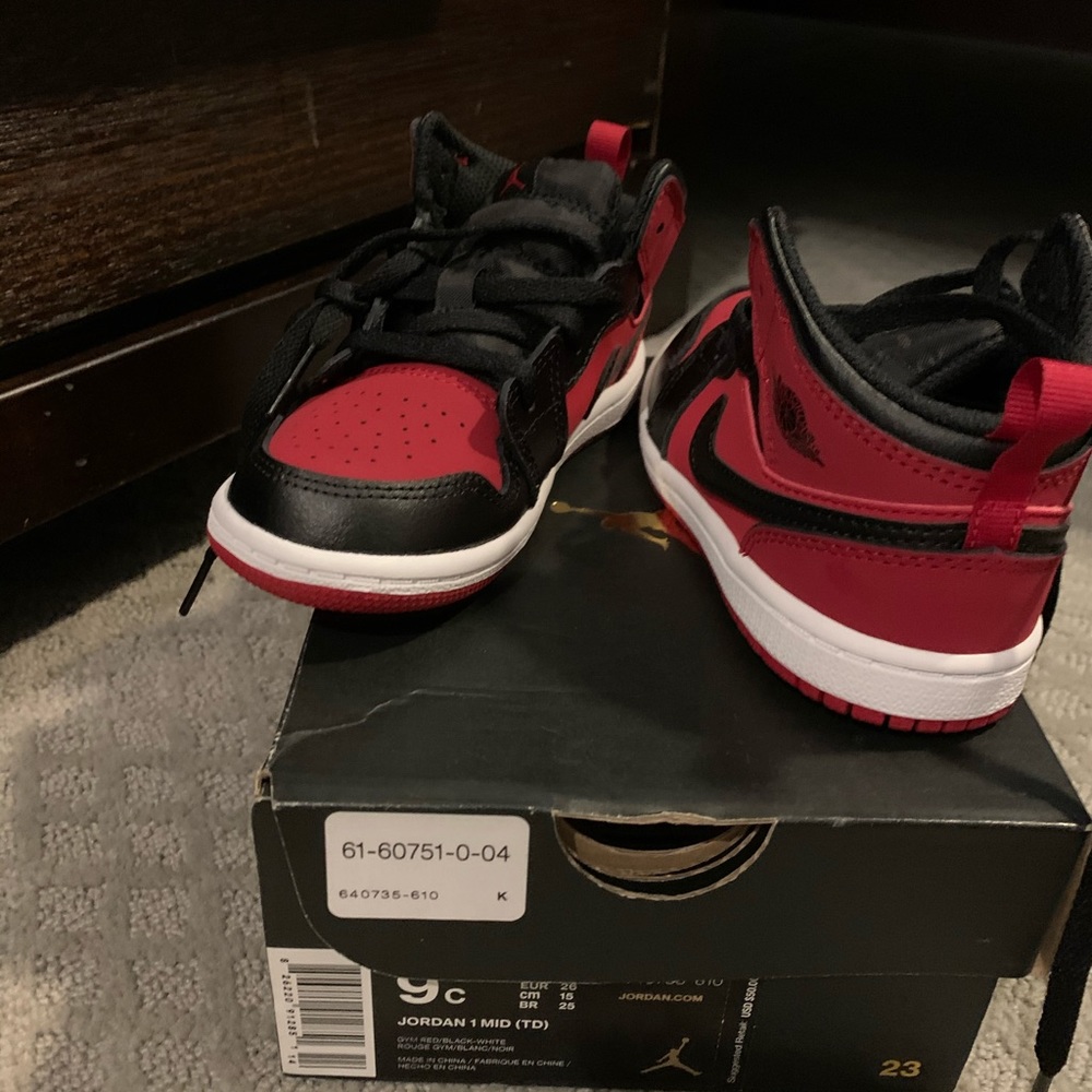 Jordan 1 mid (TD)